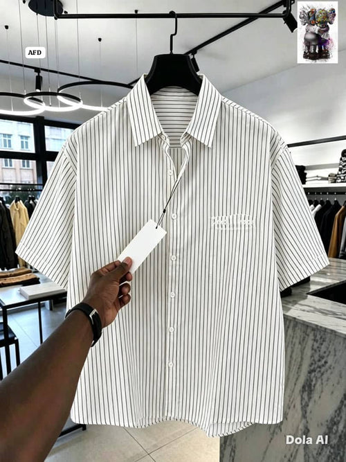 CHILL VIBE SHORT-SLEEVED